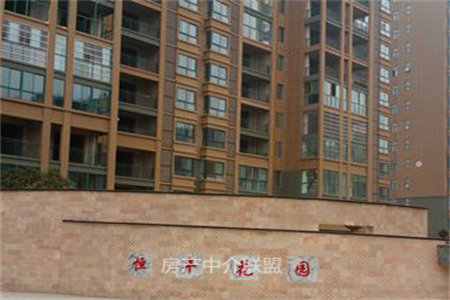 送30万精装修万达旁东方今典送全屋家具家电有证可按揭